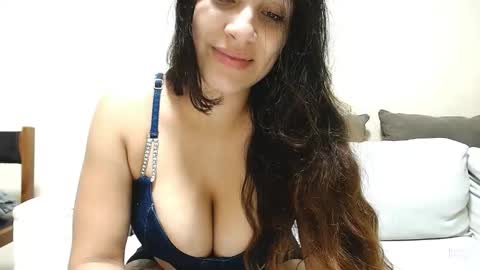 Snapshot of blue_and_jacob chatting on December 4, 2024, 4:54 am BLUE online show from December 4, 2024, 4:54 am