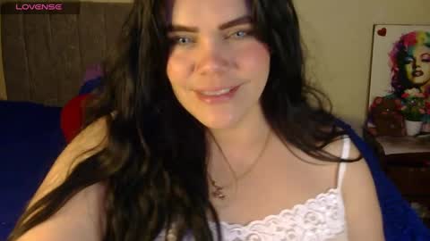 Snapshot of blue_angel33 chatting on October 9, 2025, 2:09 am kate online show from October 9, 2025, 2:09 am