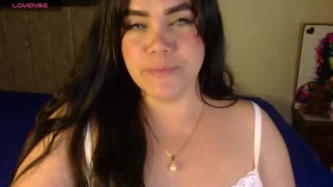 Snapshot of blue_angel33 chatting on October 20, 2025, 1:50 am kate online show from October 20, 2025, 1:50 am