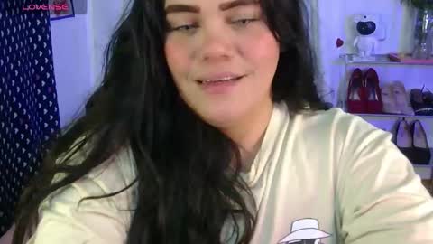 Snapshot of blue_angel33 chatting on April 2, 2026, 4:21 am kate online show from April 2, 2026, 4:21 am