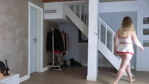 blue_angel_sweet online show from October 8, 2025, 4:21 am