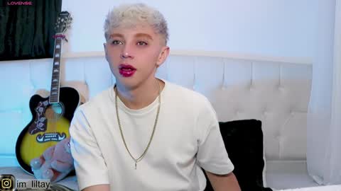 Snapshot of blue_boy_1 chatting on January 12, 2025, 1:48 pm TAY online show from January 12, 2025, 1:48 pm