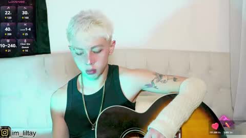 Snapshot of blue_boy_1 chatting on March 4, 2025, 3:22 am TAY online show from March 4, 2025, 3:22 am