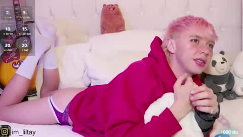 Snapshot of blue_boy_1 chatting on March 10, 2025, 5:22 am TAY online show from March 10, 2025, 5:22 am