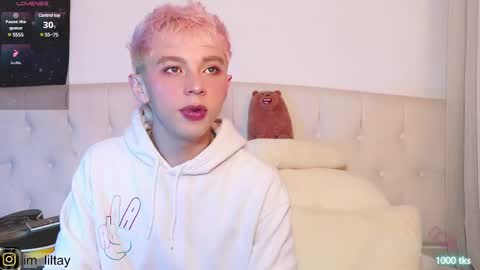 Snapshot of blue_boy_1 chatting on March 11, 2025, 3:59 am TAY online show from March 11, 2025, 3:59 am