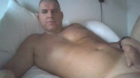 blue_eye_hot_dick online show from November 12, 2025, 8:37 am