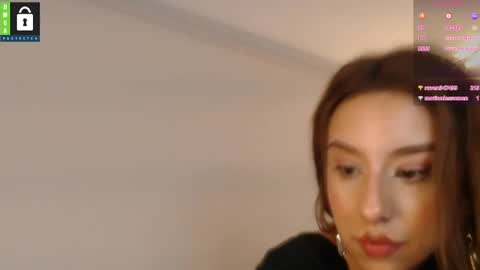 Snapshot of blue_nebula chatting on March 7, 2025, 12:37 am Blue online show from March 7, 2025, 12:37 am