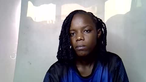 blue_savagee online show from November 6, 2025, 7:53 am