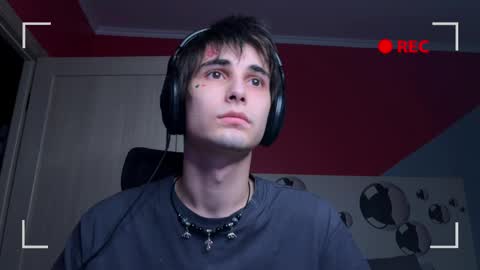 SONNYVAN online show from October 26, 2025, 2:12 pm