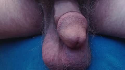 Snapshot of bluebee420 chatting on October 22, 2025, 8:58 am bluebee420 online show from October 22, 2025, 8:58 am