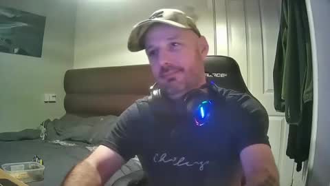 bluebirdflame1 online show from March 12, 2025, 12:10 am