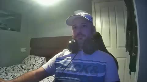 bluebirdflame1 online show from October 24, 2025, 9:55 pm