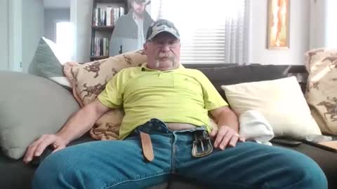 Snapshot of bluecollarjacker chatting on January 10, 2026, 10:03 pm ConcreteCowboy online show from January 10, 2026, 10:03 pm