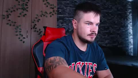 blueeyeboy0 online show from March 23, 2026, 9:24 am