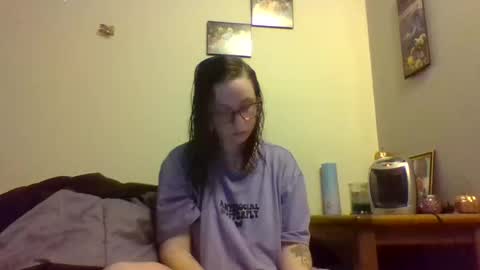 Snapshot of blueeyedbeauty1995 chatting on February 3, 2026, 4:21 am Blueeyedbeauty online show from February 3, 2026, 4:21 am
