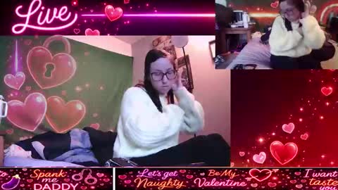 Snapshot of blueeyedbeauty1995 chatting on February 16, 2026, 11:45 pm Blueeyedbeauty online show from February 16, 2026, 11:45 pm