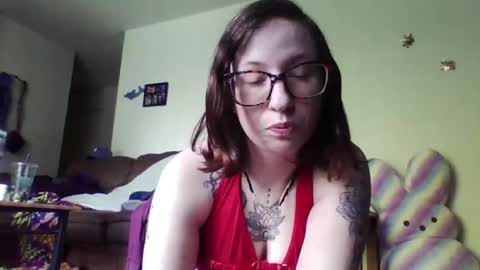 Snapshot of blueeyedbeauty1995 chatting on June 1, 2026, 7:26 pm Blueeyedbeauty online show from June 1, 2026, 7:26 pm