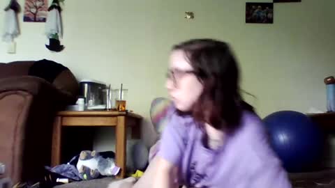 Snapshot of blueeyedbeauty1995 chatting on June 15, 2026, 7:27 pm Blueeyedbeauty online show from June 15, 2026, 7:27 pm