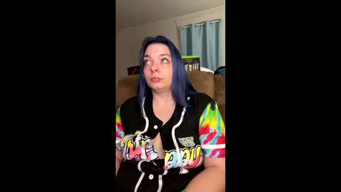 blueeyedbeauty92 online show from November 15, 2025, 6:11 am