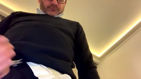 Snapshot of blueeyedboy021170 chatting on December 2, 2025, 9:21 pm blueeyedboy021170 online show from December 2, 2025, 9:21 pm