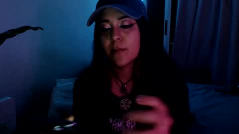 bluegoddessstoned online show from October 11, 2025, 5:50 am
