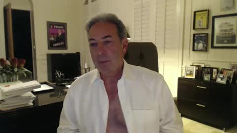 blueisles online show from December 11, 2024, 2:52 am