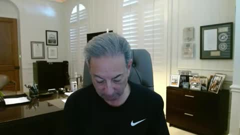 Snapshot of blueisles chatting on March 23, 2026, 6:34 pm blueisles online show from March 23, 2026, 6:34 pm