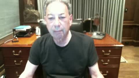 Snapshot of blueisles chatting on April 25, 2026, 10:18 am blueisles online show from April 25, 2026, 10:18 am