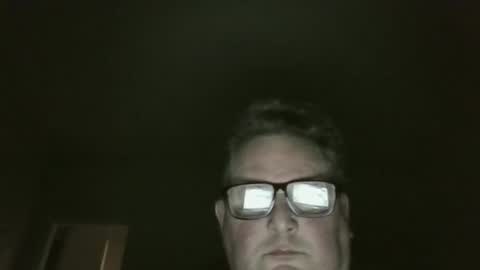 Snapshot of bluemoose70 chatting on January 3, 2025, 5:17 am bluemoose70 online show from January 3, 2025, 5:17 am