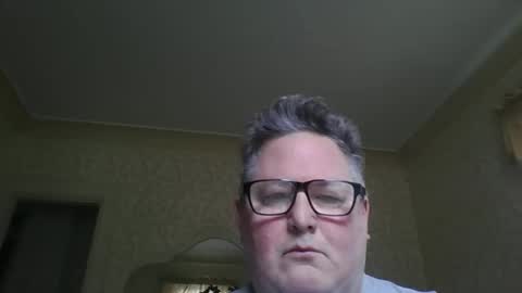 Snapshot of bluemoose70 chatting on September 14, 2025, 4:39 pm bluemoose70 online show from September 14, 2025, 4:39 pm