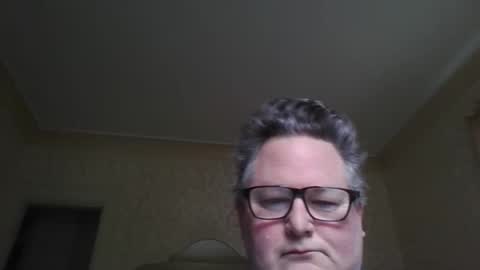 Snapshot of bluemoose70 chatting on October 29, 2025, 4:20 pm bluemoose70 online show from October 29, 2025, 4:20 pm