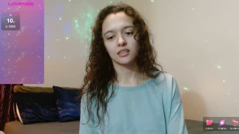 Snapshot of bluevixen7 chatting on December 28, 2024, 10:03 am bluevixen7 online show from December 28, 2024, 10:03 am