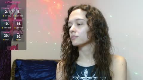 Snapshot of bluevixen7 chatting on January 8, 2025, 10:48 am bluevixen7 online show from January 8, 2025, 10:48 am