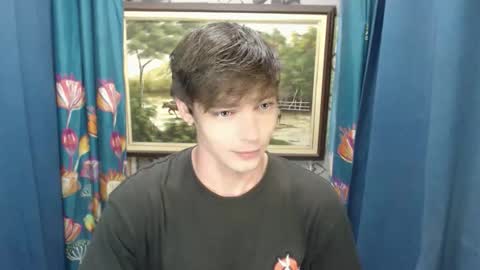 blueeyedboyisasia online show from May 15, 2026, 6:04 pm