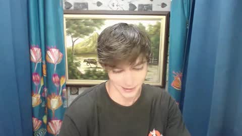 blueeyedboyisasia online show from May 20, 2026, 7:14 am