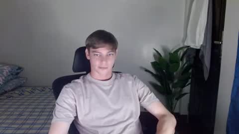blueeyedboyisasia online show from July 25, 2026, 3:09 pm