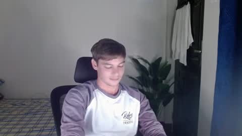 blueeyedboyisasia online show from July 28, 2026, 3:21 pm
