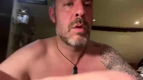 Blueyloey online show from October 3, 2025, 3:03 am