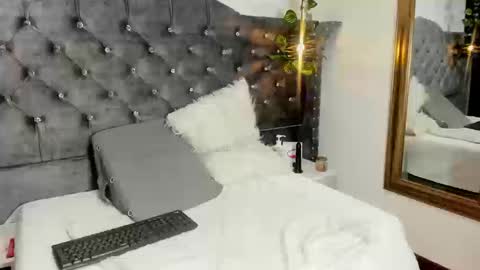 blushhabex22 online show from March 18, 2026, 3:37 pm