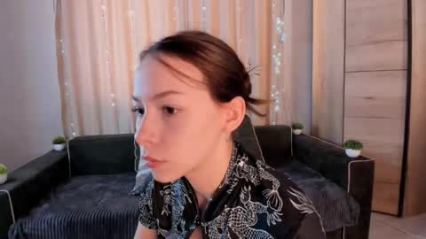 Dolores online show from September 12, 2025, 6:13 am