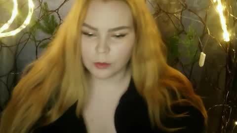 blushing_star online show from January 10, 2026, 8:38 am