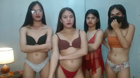 blythe_show online show from February 12, 2025, 3:05 pm