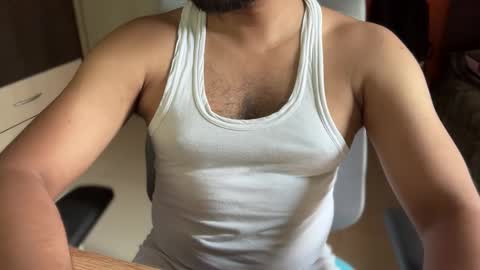 Snapshot of bmporn87 chatting on April 27, 2026, 9:18 am Horny Ben online show from April 27, 2026, 9:18 am