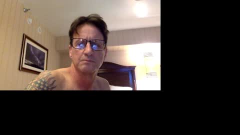 Snapshot of bnczuperzexy chatting on March 9, 2025, 3:22 am ZuperZexyZounds online show from March 9, 2025, 3:22 am