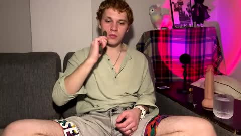 bob_bucks online show from April 21, 2026, 1:42 am