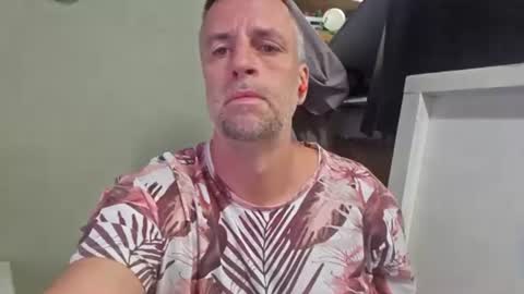 Snapshot of bobberman78 chatting on June 14, 2026, 11:18 pm Dan online show from June 14, 2026, 11:18 pm