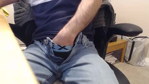 Snapshot of bobbuild chatting on May 19, 2026, 12:22 pm bobbuild online show from May 19, 2026, 12:22 pm