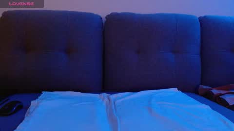 Snapshot of bobbyenglish69 chatting on November 1, 2025, 8:49 am Bobby English online show from November 1, 2025, 8:49 am