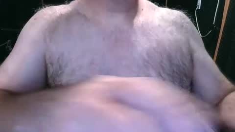 Snapshot of bobbyhill27b chatting on November 11, 2025, 4:51 pm BobbyHill27b online show from November 11, 2025, 4:51 pm