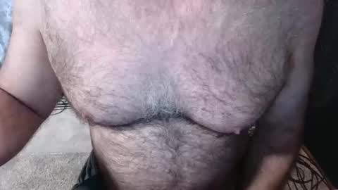 Snapshot of bobbyhill27b chatting on April 22, 2026, 1:19 am BobbyHill27b online show from April 22, 2026, 1:19 am